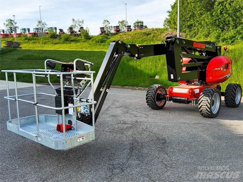 Manitou 180 ATJ ブームリフト　屈伸型