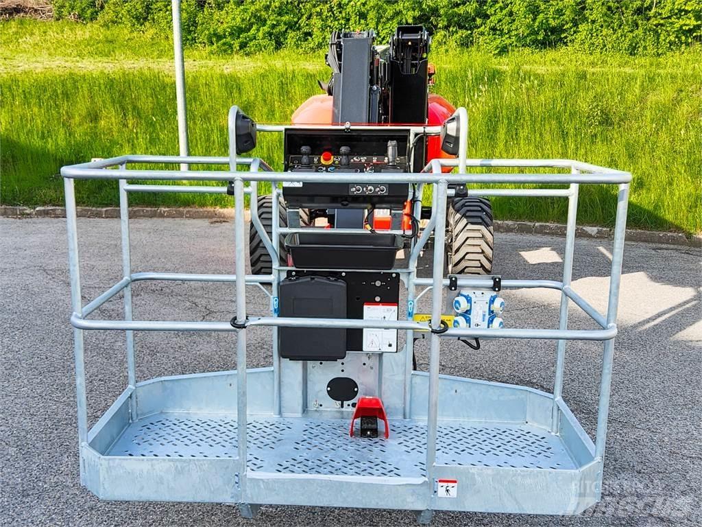 Manitou 180 ATJ ブームリフト　屈伸型