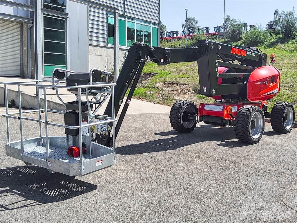 Manitou 180 ATJ ブームリフト　屈伸型