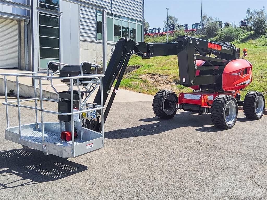 Manitou 180 ATJ ブームリフト　屈伸型