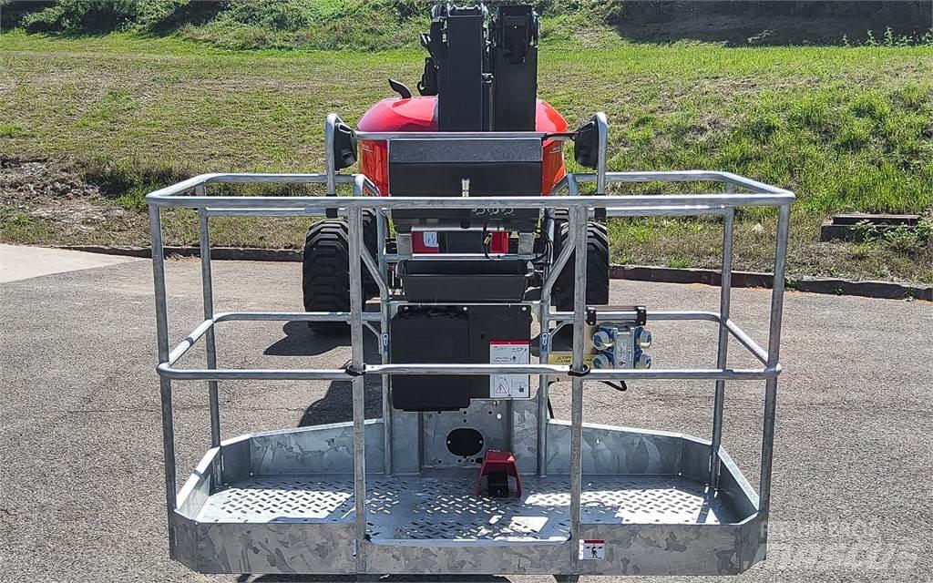 Manitou 200 ATJ ブームリフト　屈伸型