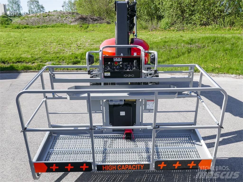 Manitou 220 TJ Plus ブームリフト　直伸型