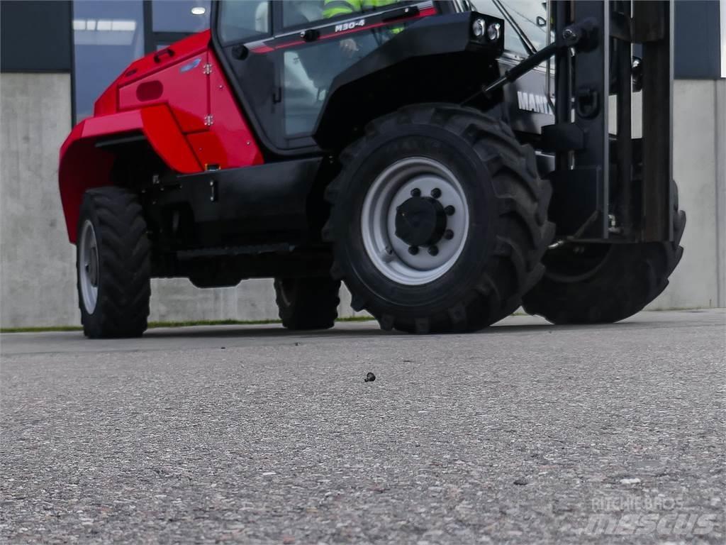 Manitou M 30-4 ラフターテレントラック