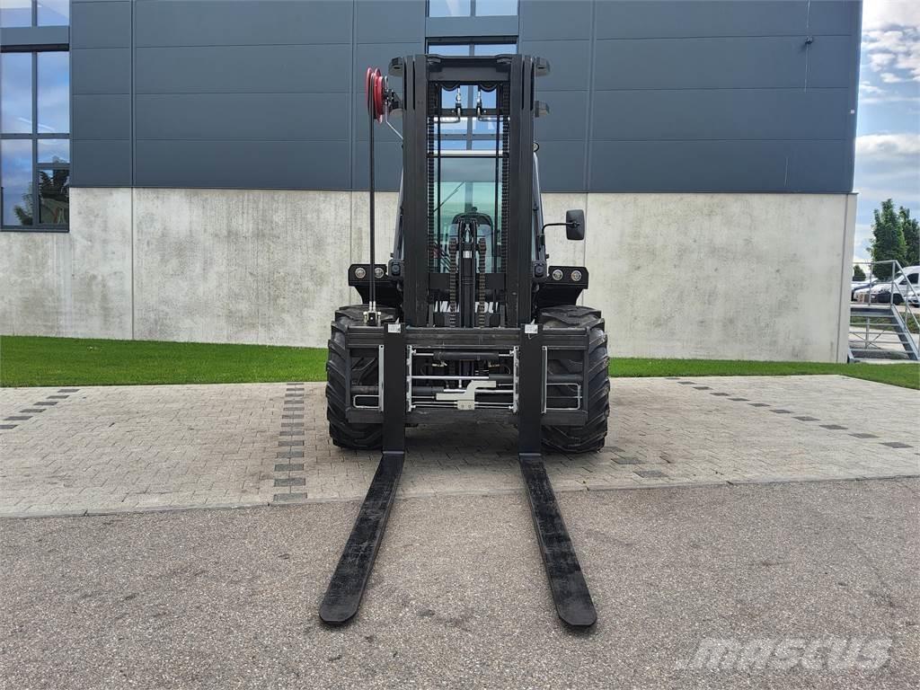 Manitou M 50-4 ラフターテレントラック