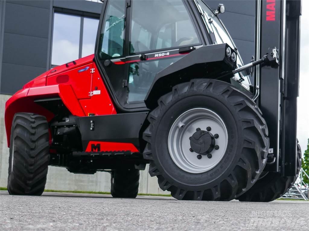 Manitou M 50-4 ラフターテレントラック