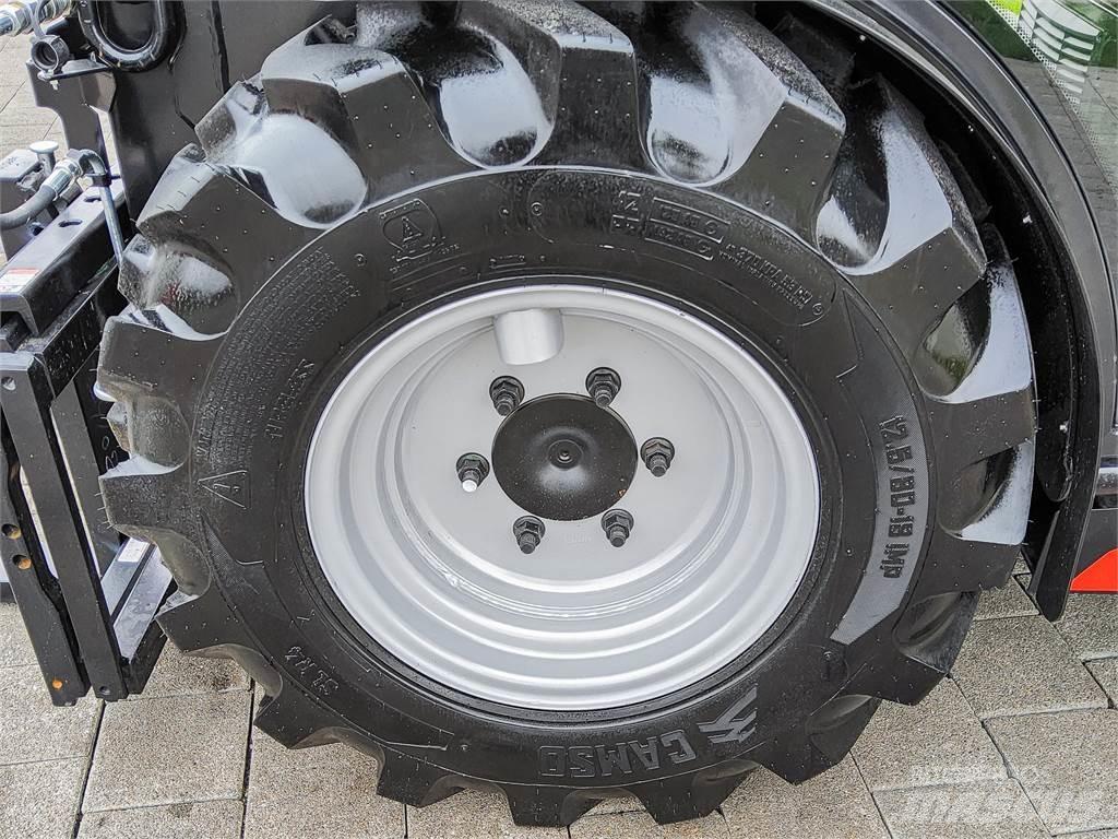 Manitou MC 30-4 ラフターテレントラック