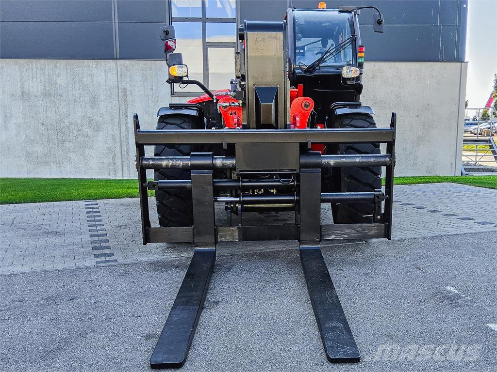 Manitou MHT 10180 テレスコーピックハンドラー