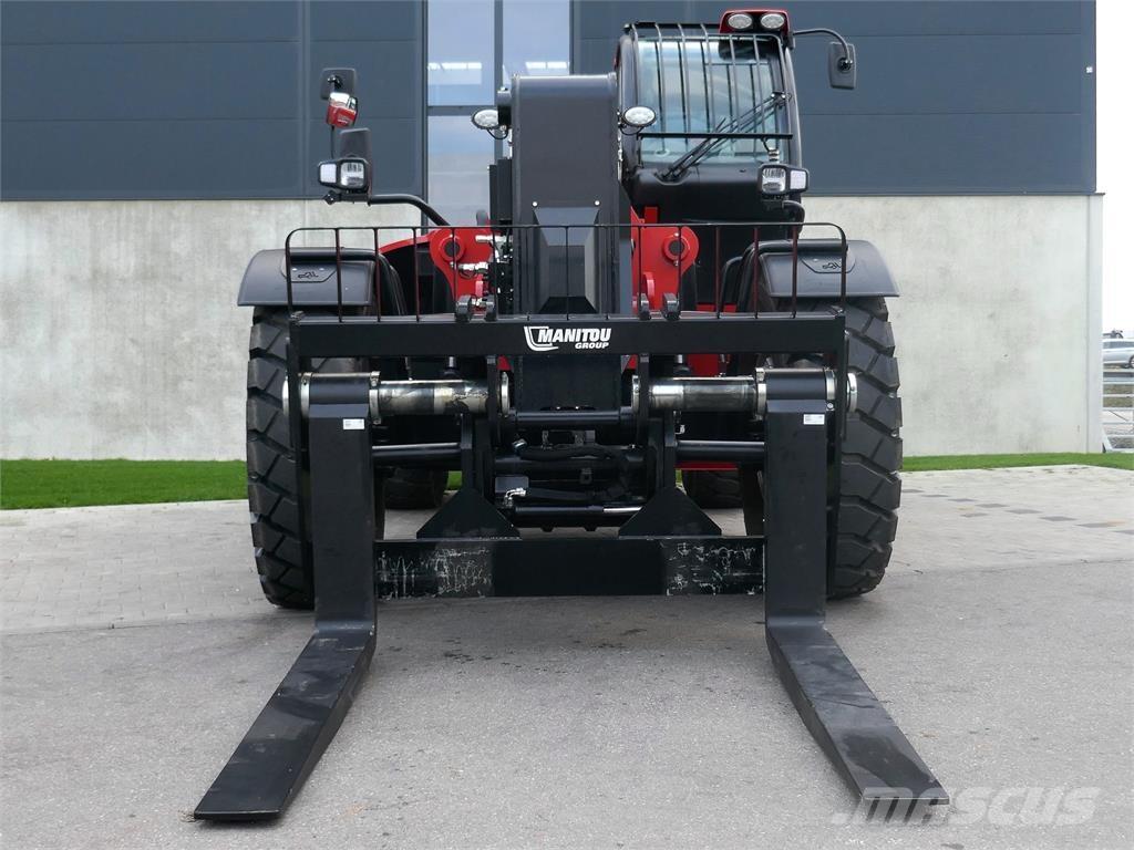 Manitou MHT 11250 テレスコーピックハンドラー