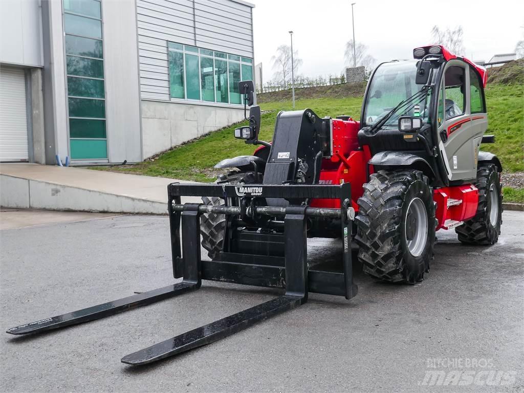 Manitou MHT 790 テレスコーピックハンドラー