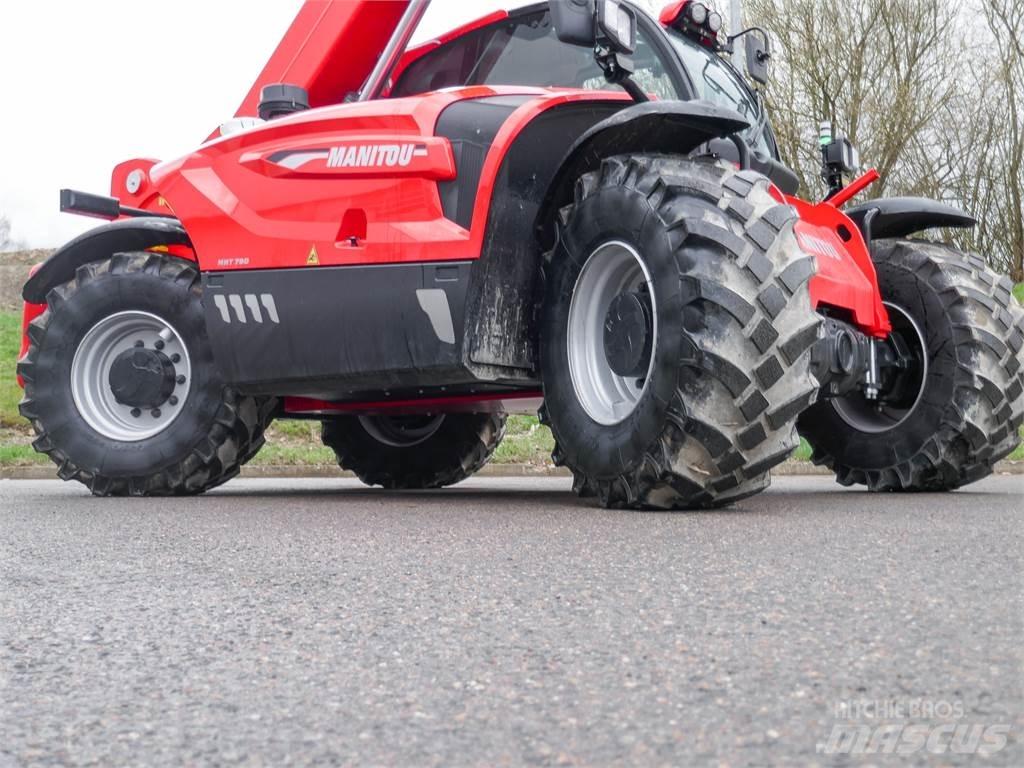 Manitou MHT 790 テレスコーピックハンドラー