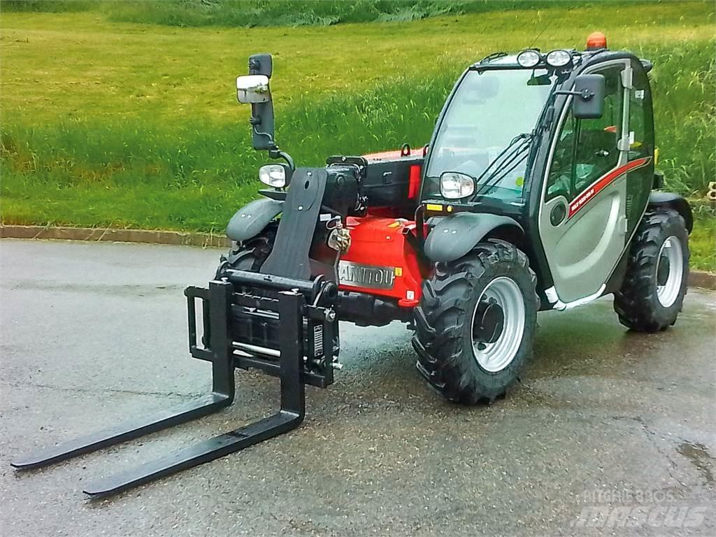 Manitou MLT 625 テレスコーピックハンドラー