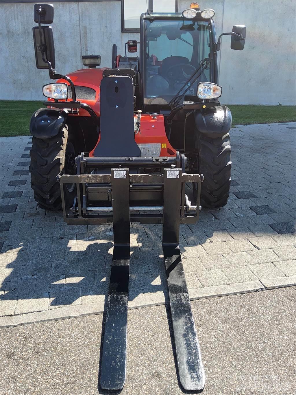 Manitou MLT 625 テレスコーピックハンドラー