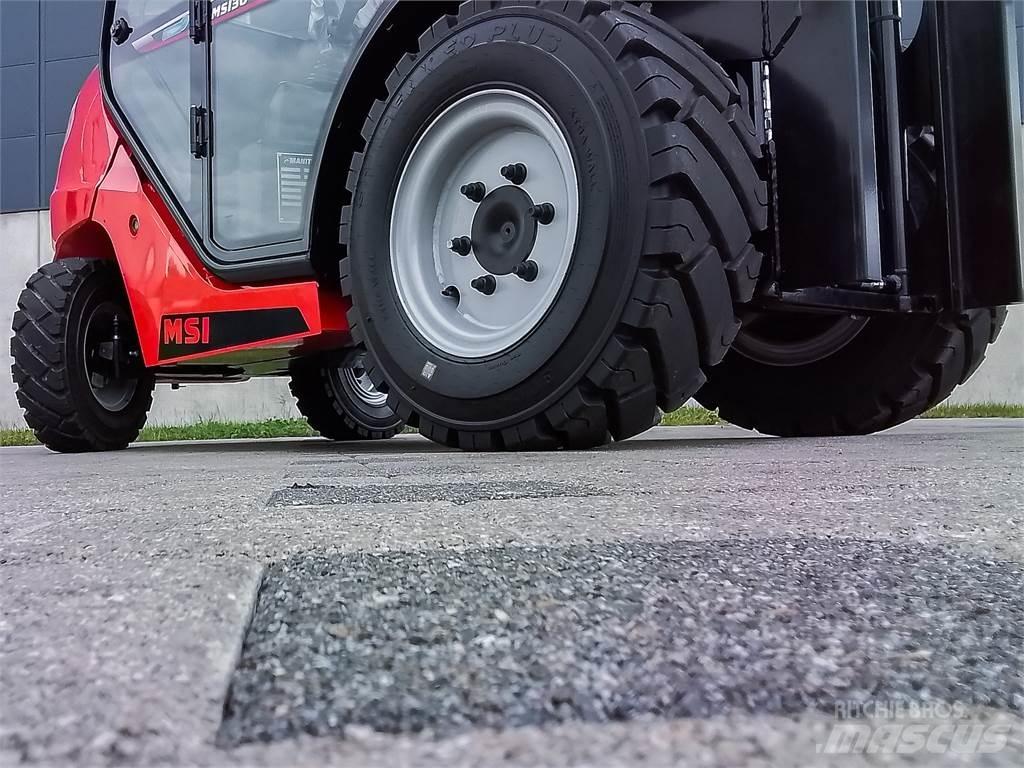Manitou MSI 30D K ラフターテレントラック