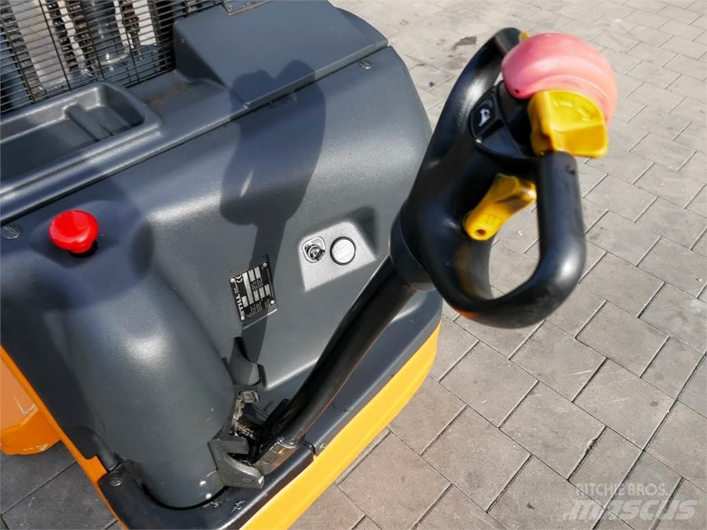 Still EGP 14 ウォーキンフォークリフト