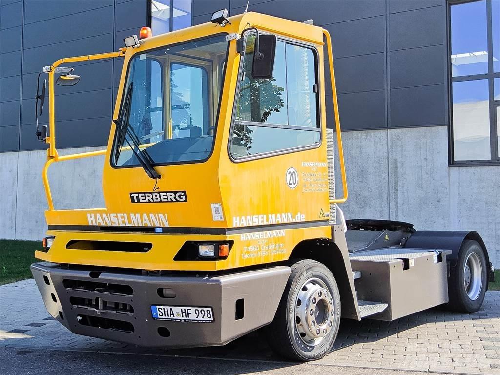 Terberg YT 222 ターミナルトラクター