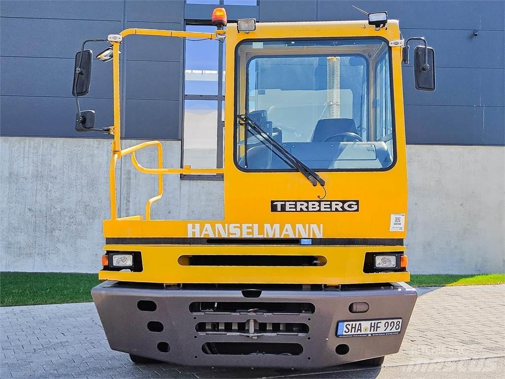 Terberg YT 222 ターミナルトラクター