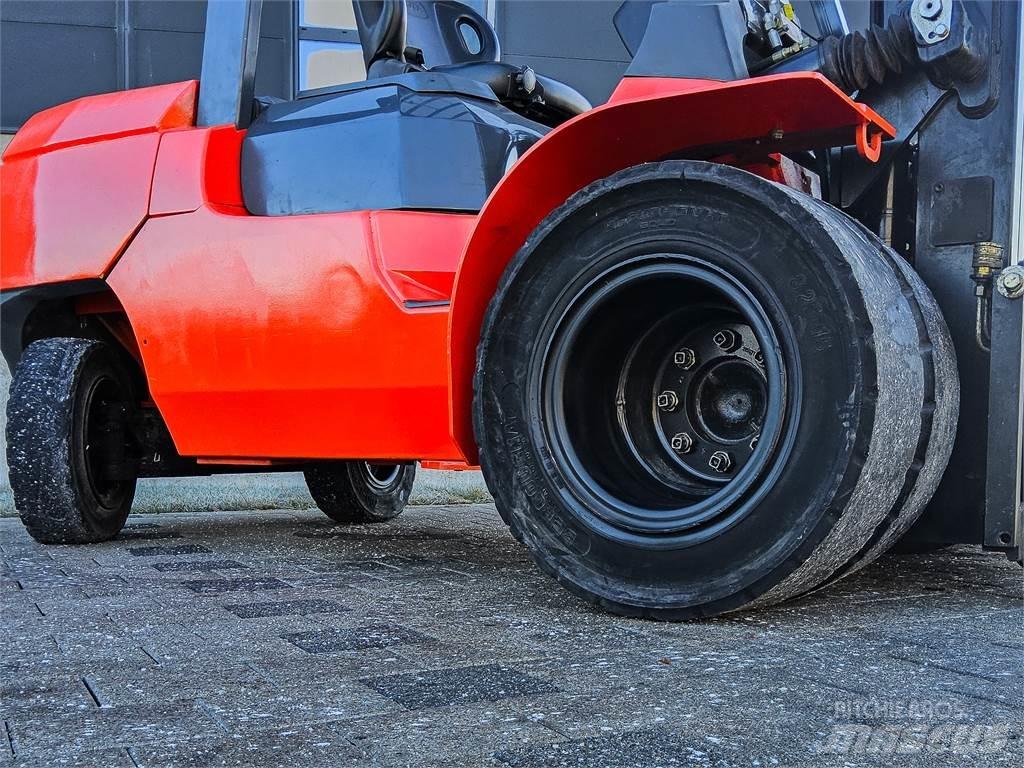 Toyota 7 FDU 45 ディーゼル・軽油