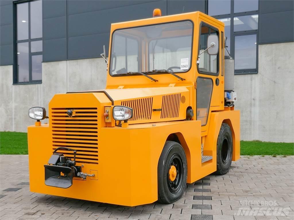 Volk DFZ 120H トーイングトラック