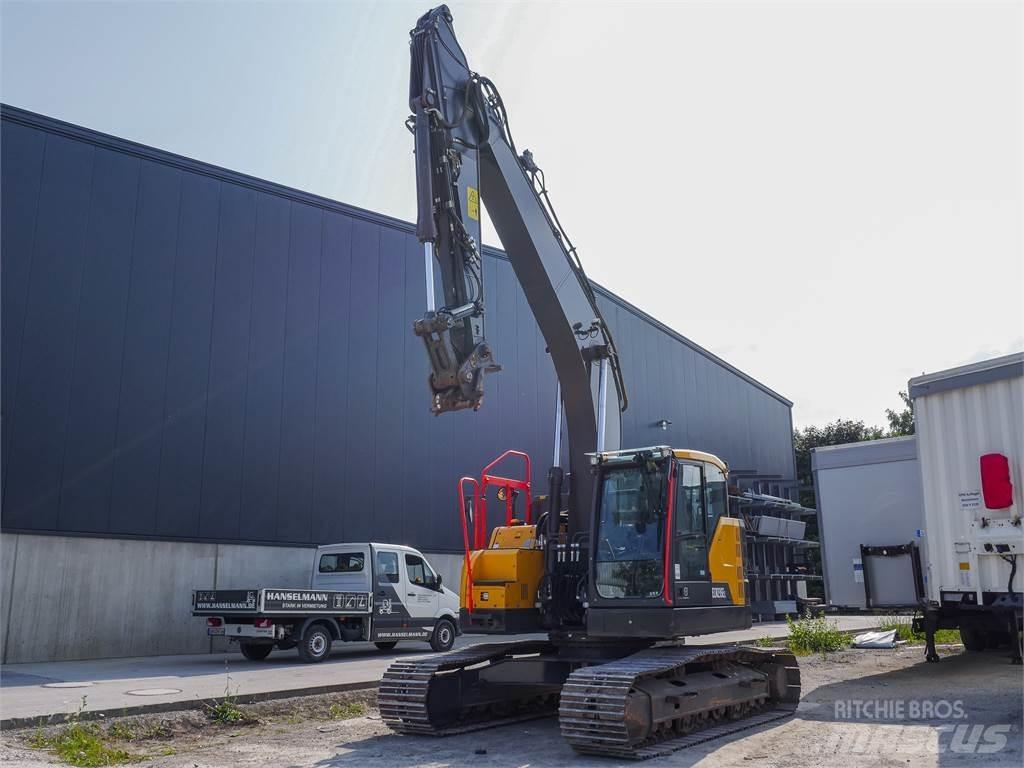 Volvo ECR235EL ミニ油圧ショベル 7t以下（ミニユンボ・ミニディガー）