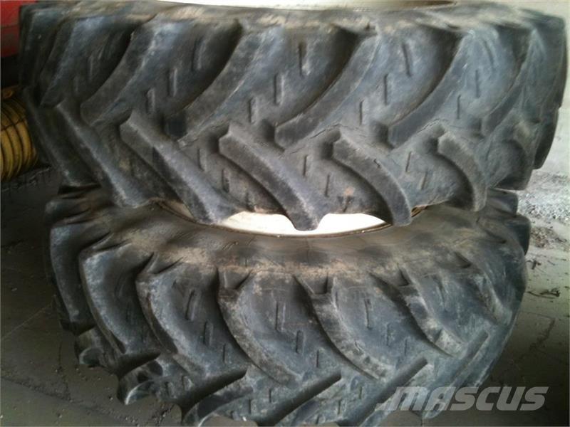  Dual 18.4X38 タイヤ、ホイル、リム