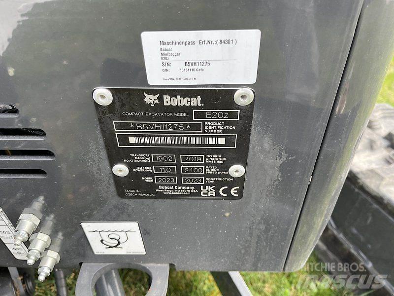 Bobcat E 20z ミニ油圧ショベル 7t以下（ミニユンボ・ミニディガー）