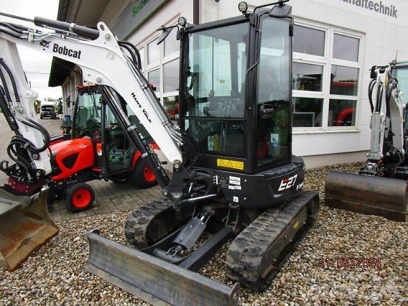Bobcat E 27 ミニ油圧ショベル 7t以下（ミニユンボ・ミニディガー）