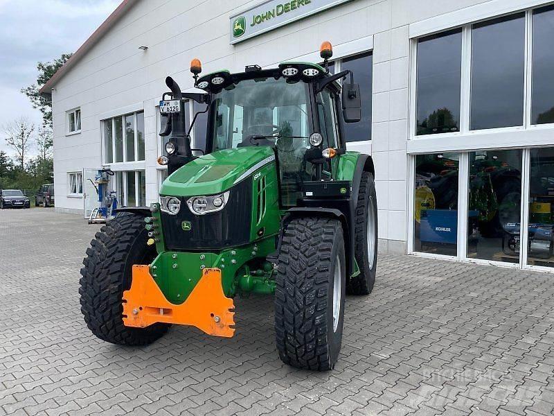 John Deere 6120M トラクター