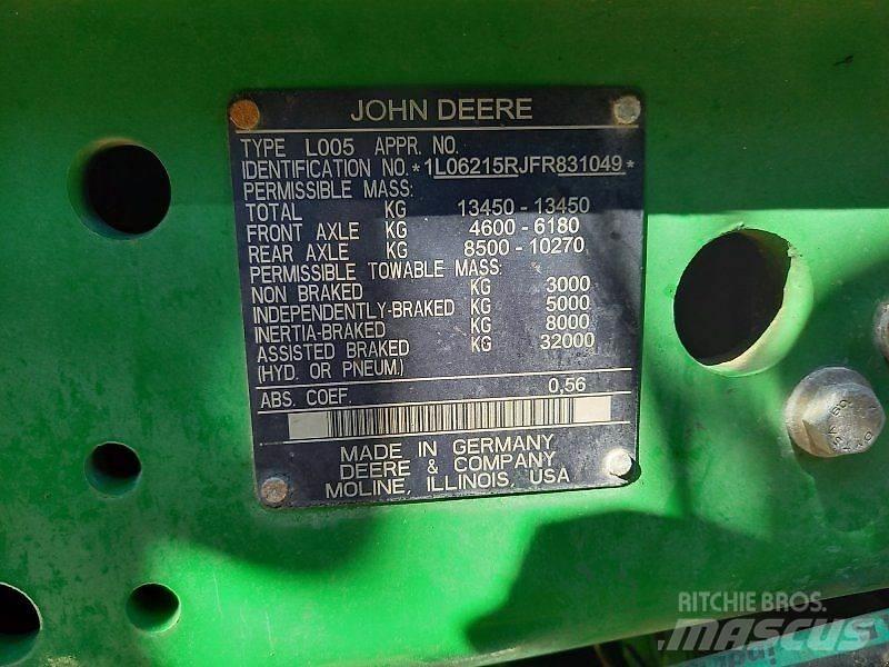 John Deere 6215R トラクター