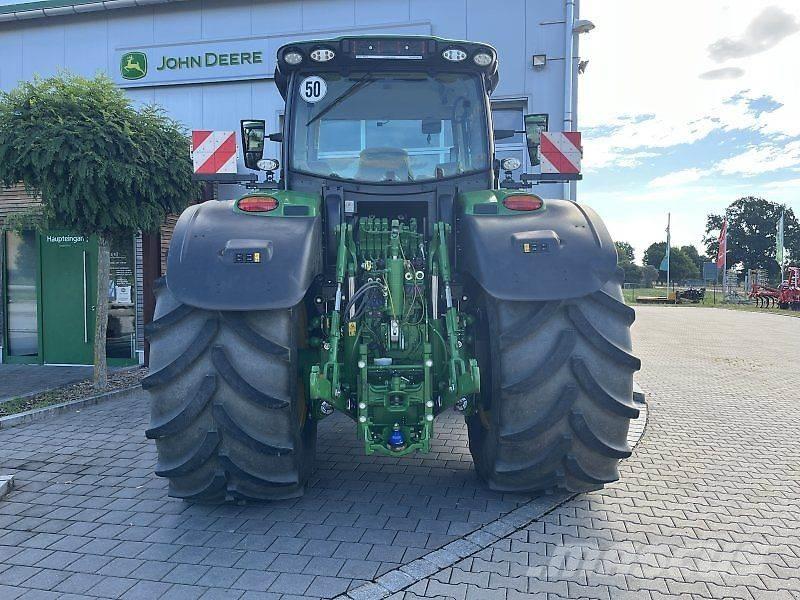 John Deere 6R250 トラクター