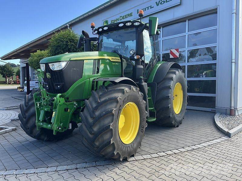 John Deere 6R250 トラクター