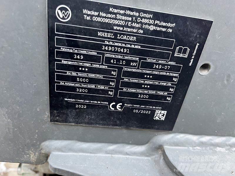 Kramer KL 25.5T テレスコーピックハンドラー