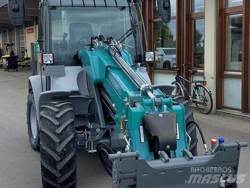 Kramer KL 30.8T テレスコーピックハンドラー