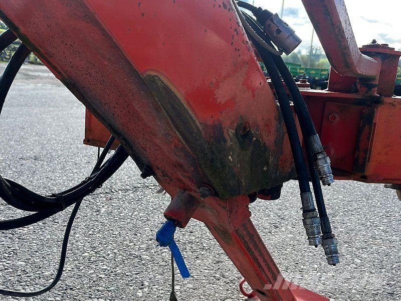 Kuhn GA7302DL 農業機械 -　その他