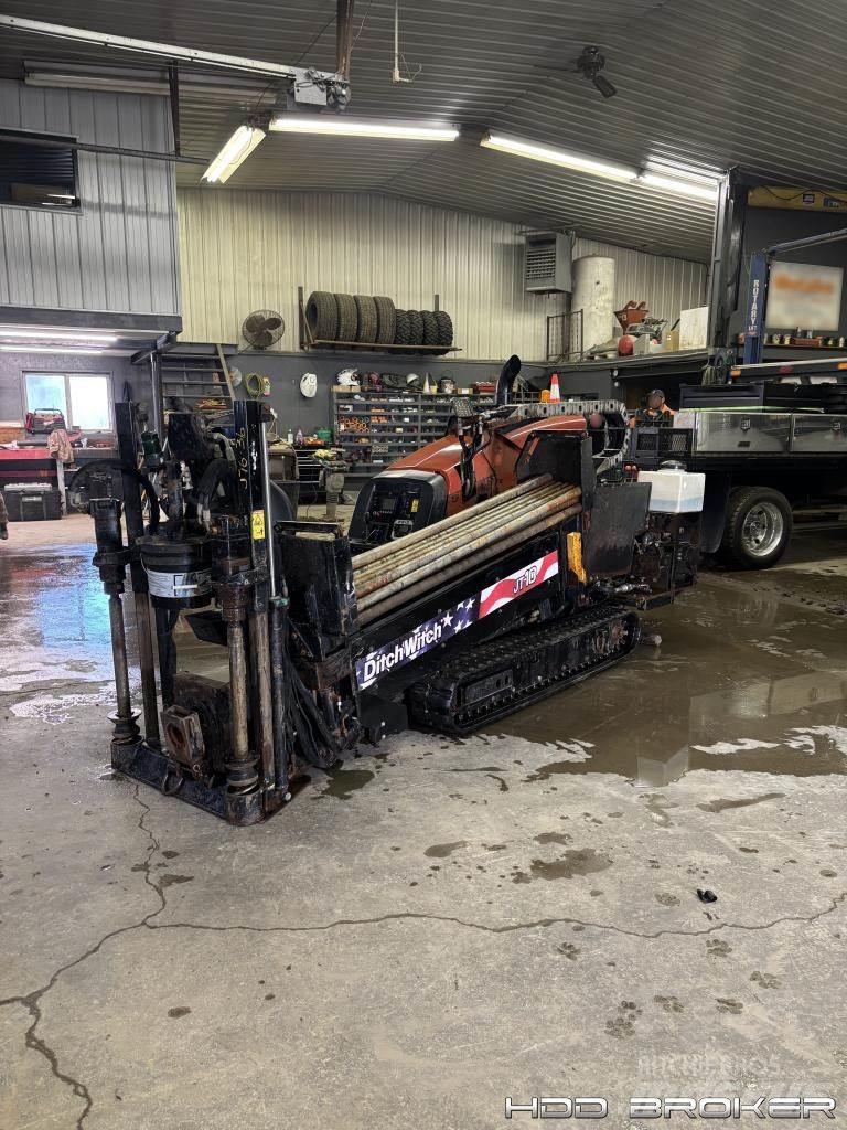 Ditch Witch JT10 水平掘削リグ