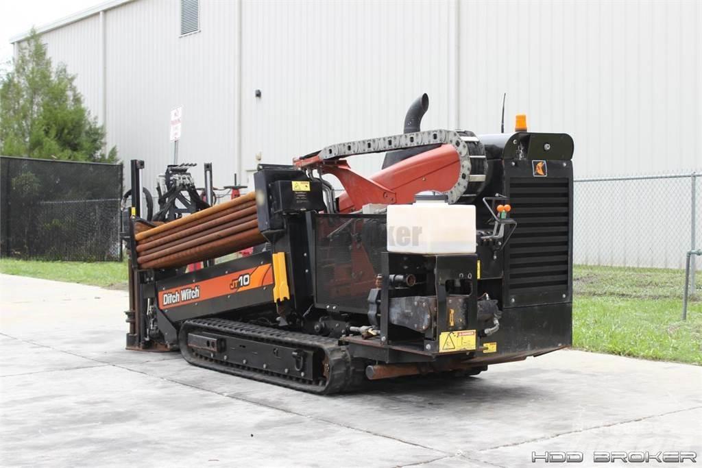 Ditch Witch JT10 水平掘削リグ