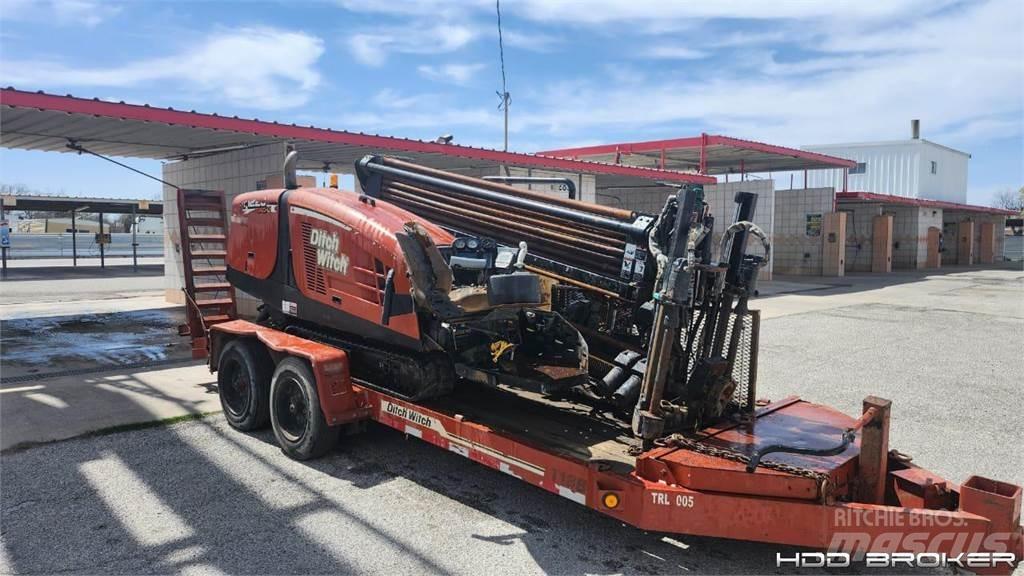 Ditch Witch JT1220 Mach 1 水平掘削リグ