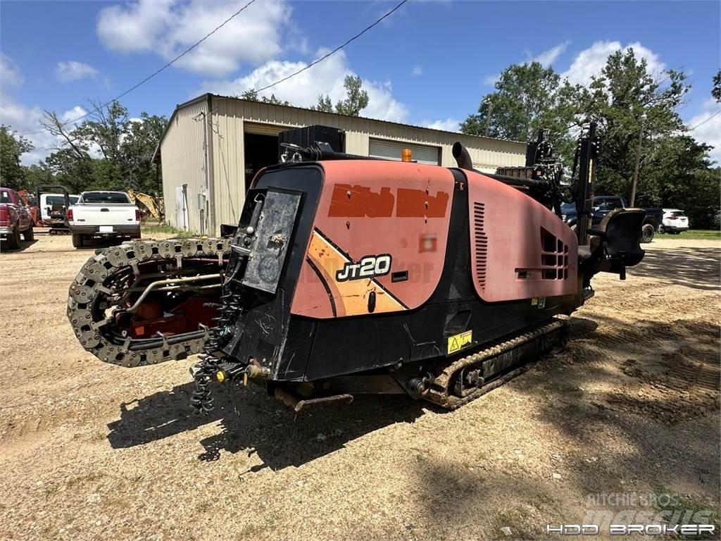 Ditch Witch JT20 水平掘削リグ