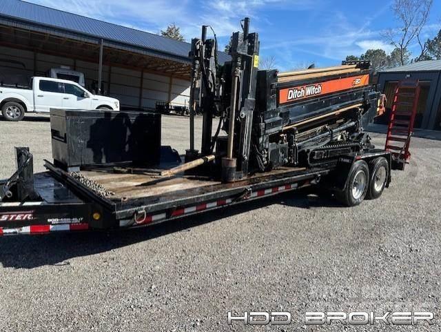Ditch Witch JT20 水平掘削リグ