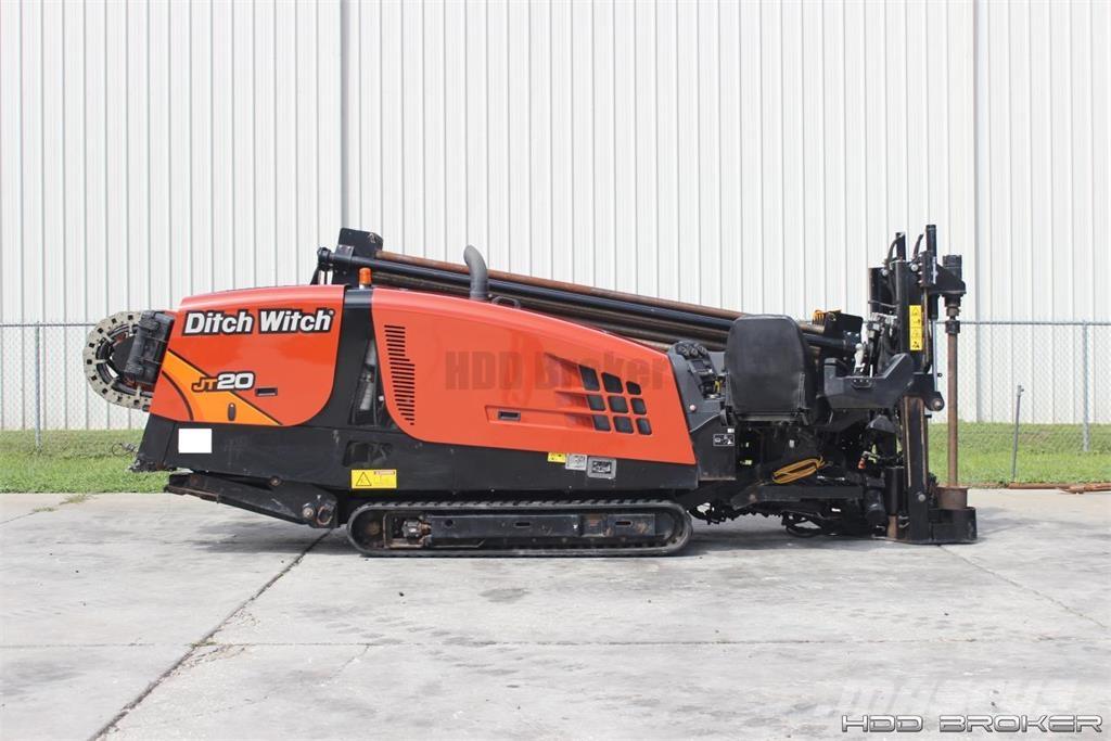Ditch Witch JT20 水平掘削リグ
