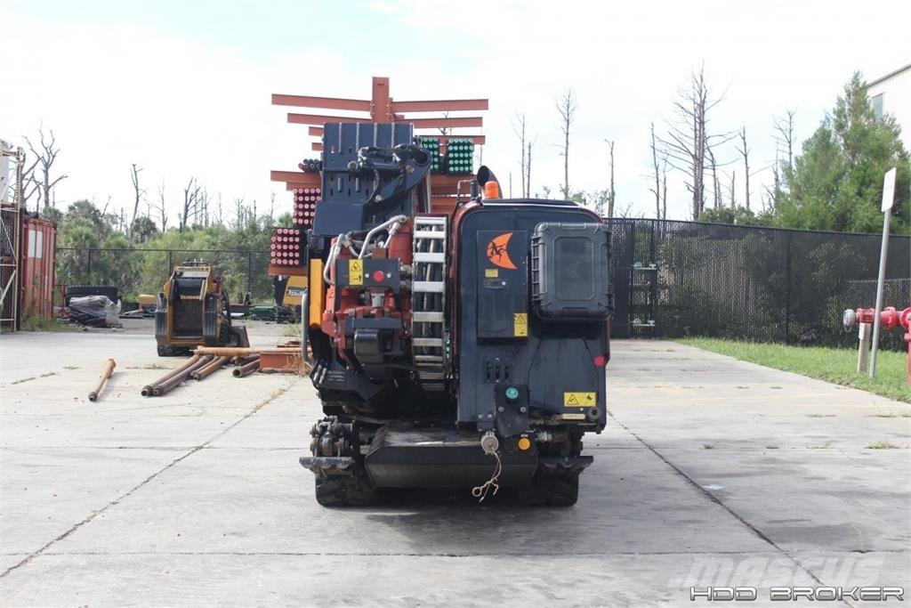 Ditch Witch JT20 水平掘削リグ