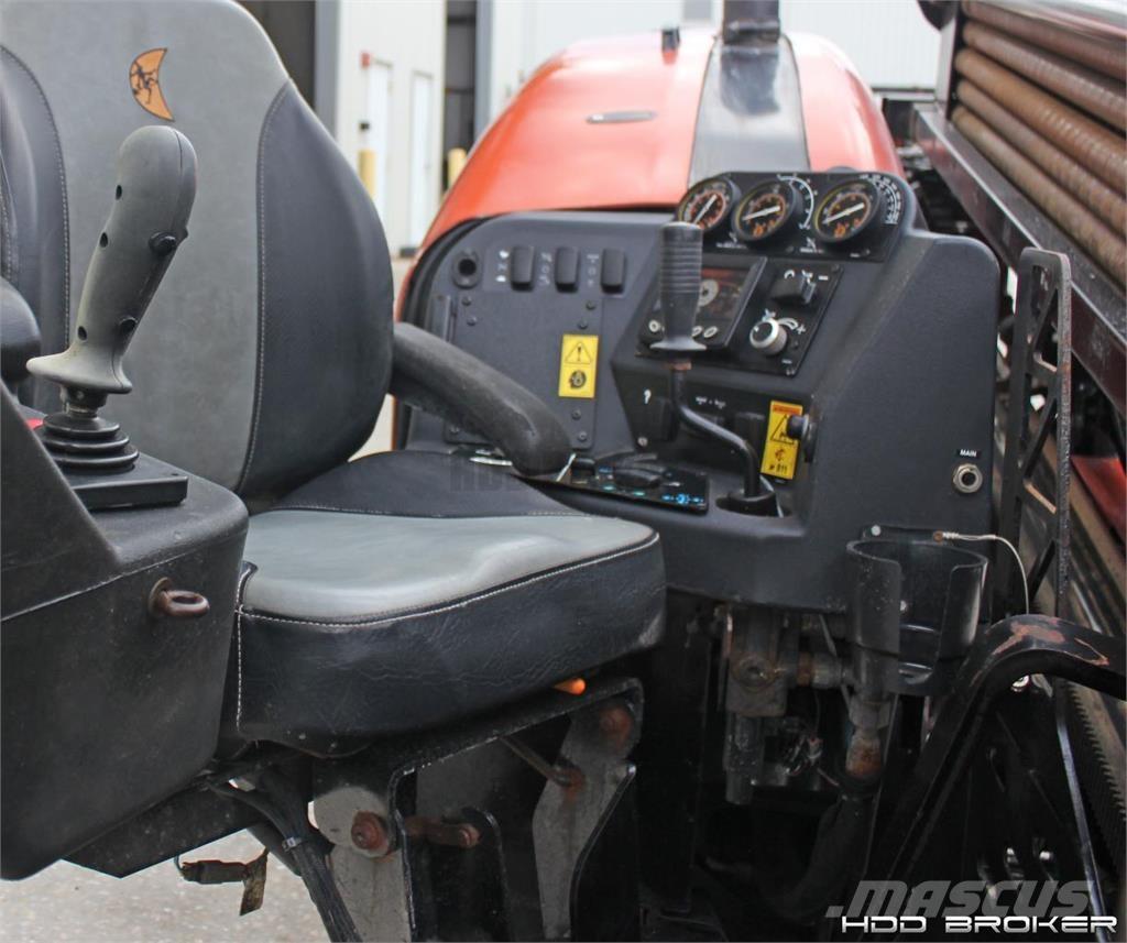 Ditch Witch JT20 水平掘削リグ