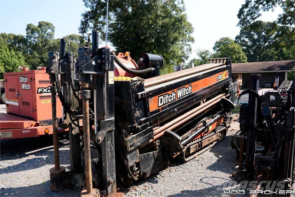 Ditch Witch JT20 水平掘削リグ