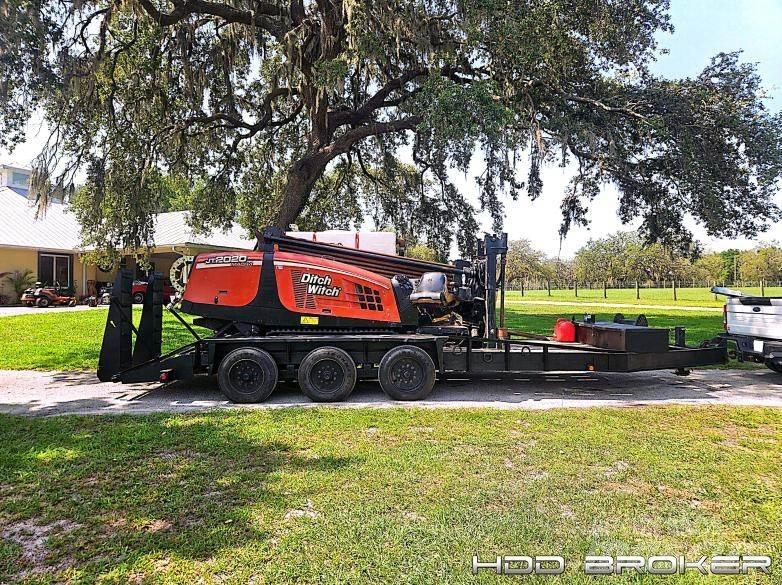 Ditch Witch JT2020 Mach 1 水平掘削リグ