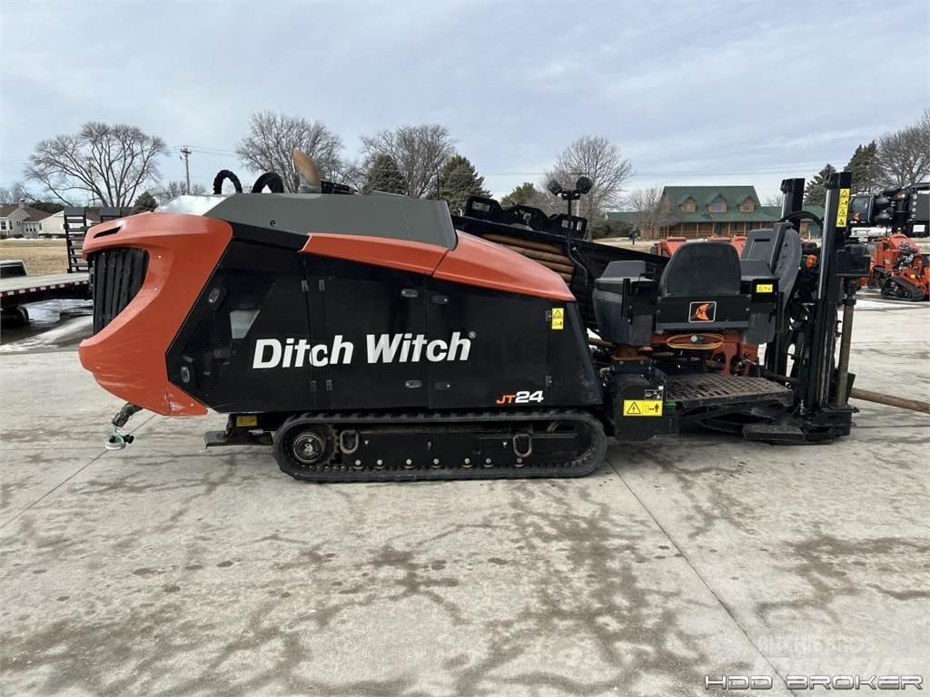 Ditch Witch JT24 水平掘削リグ
