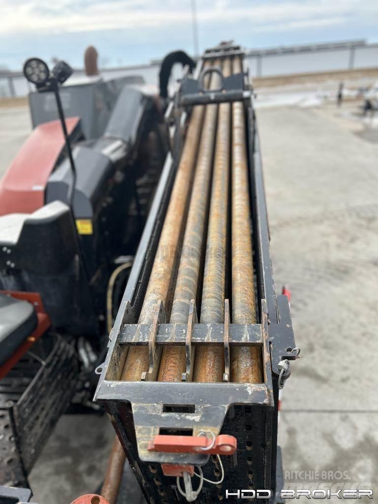 Ditch Witch JT24 水平掘削リグ