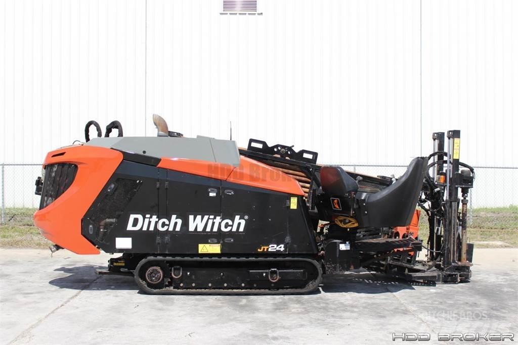 Ditch Witch JT24 水平掘削リグ