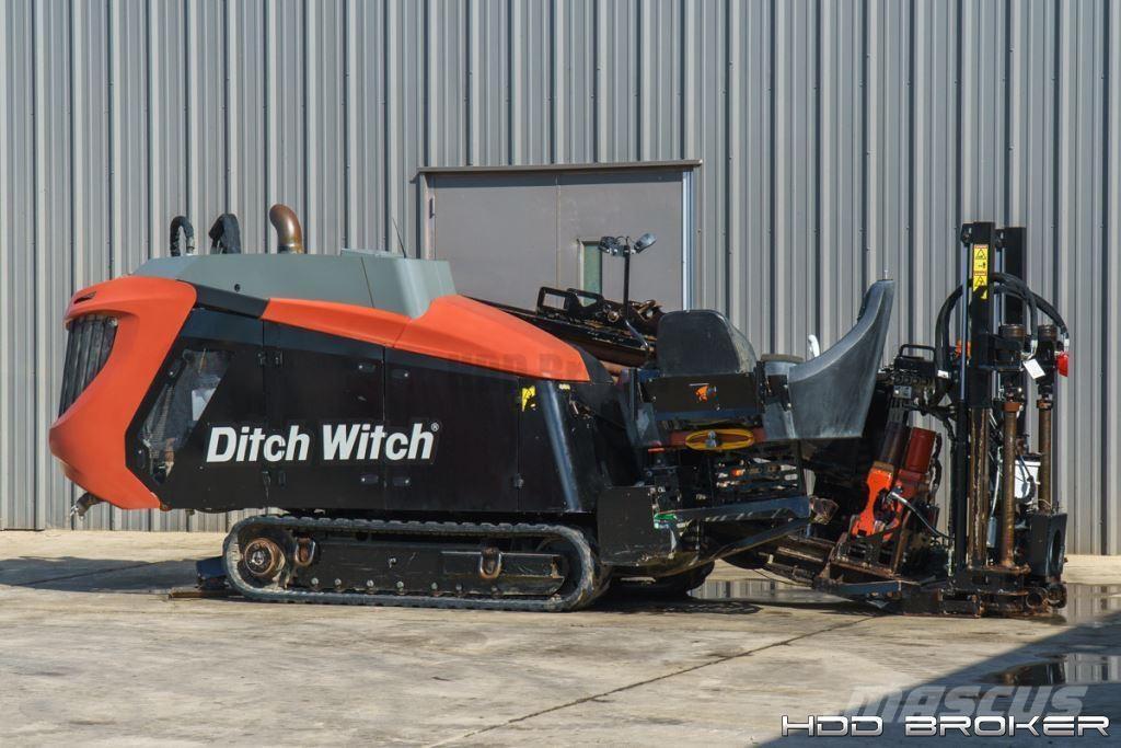 Ditch Witch JT24 水平掘削リグ