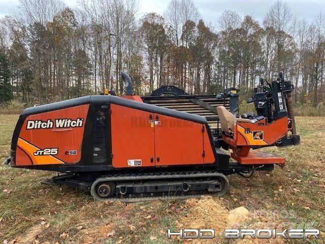 Ditch Witch JT25 水平掘削リグ