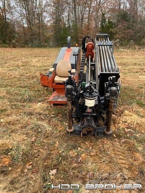 Ditch Witch JT25 水平掘削リグ