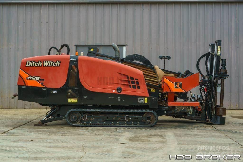 Ditch Witch JT25 水平掘削リグ